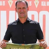 El gesto de Joseba Etxeberria con un aficionado del Athletic en Murcia