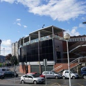 Vista exterior del mercado de Otxarkoaga