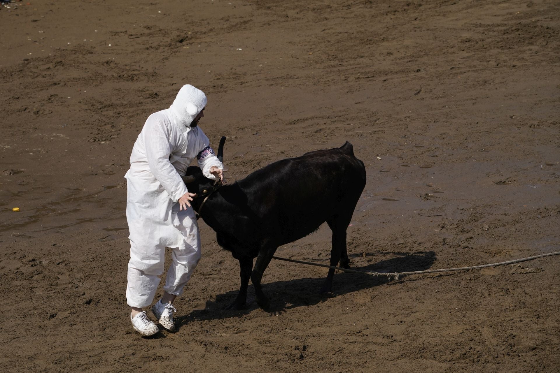 Las mejores imágenes de la &#039;sokamuturra&#039; del Puerto Viejo de Getxo