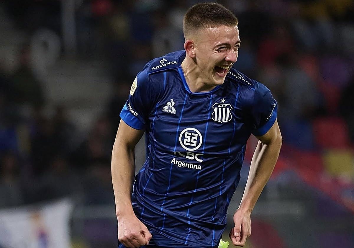 Gustavo Albarracín, con Talleres.