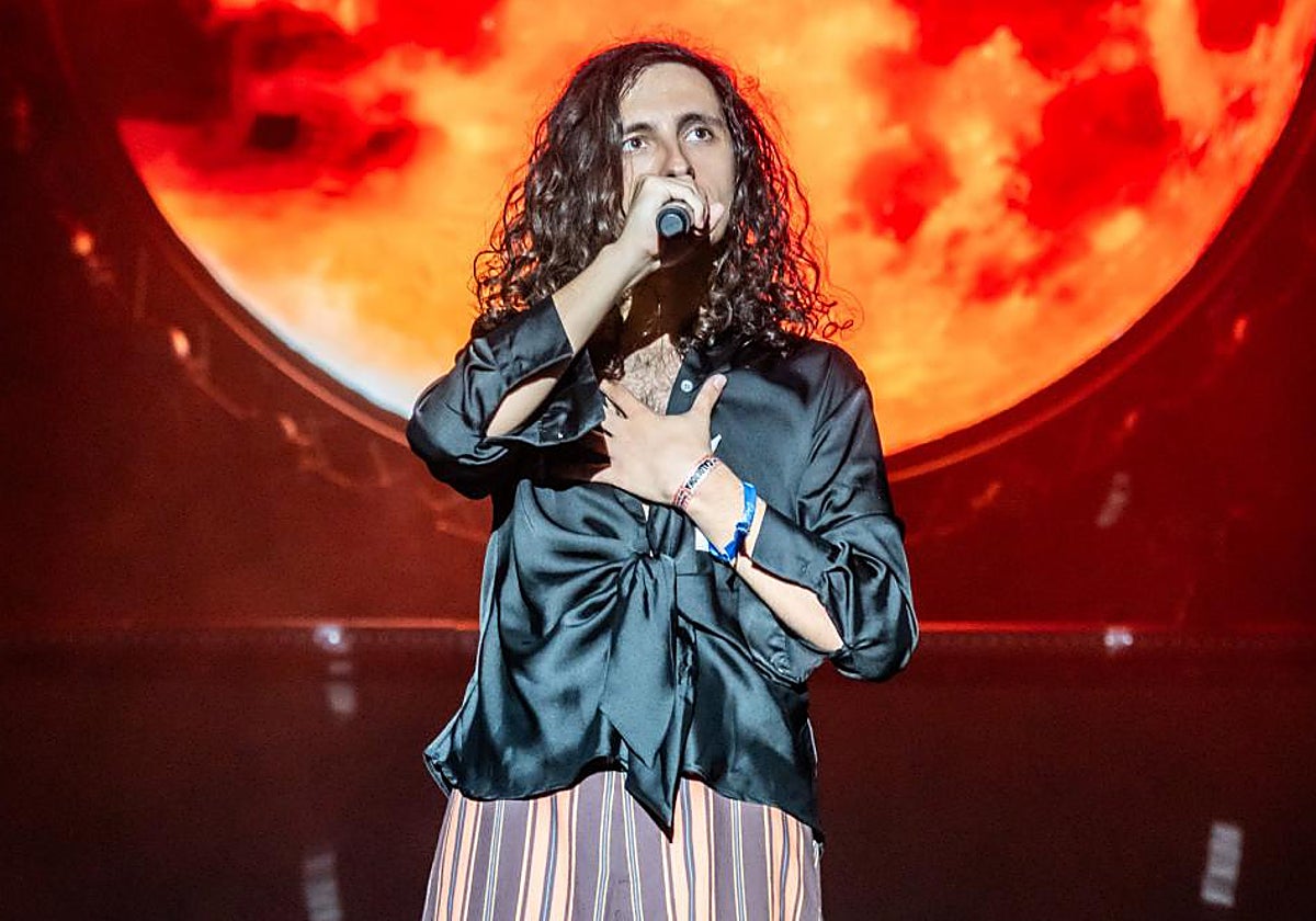 Antonio García durante la actuación de Arde Bogotá en el Sonorama.