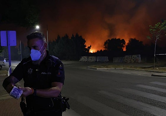 La Comunidad de Madrid ha declarado este lunes el nivel 2 por un incendio de vegetación en Tres Cantos.