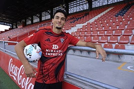 El canterano bético está viviendo su primera experiencia profesional lejos de Andalucía.