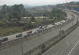 Finalizan las retenciones en la A-8 a la altura de Ortuella, sentido Cantabria