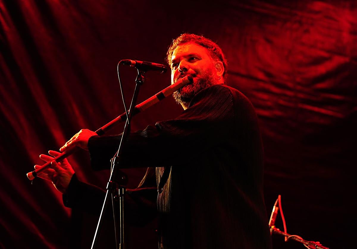 Abraham Cupeiro, el gallego de 'Gladiator', salta a la arena en un Bilbao que oculta el precio de los conciertos