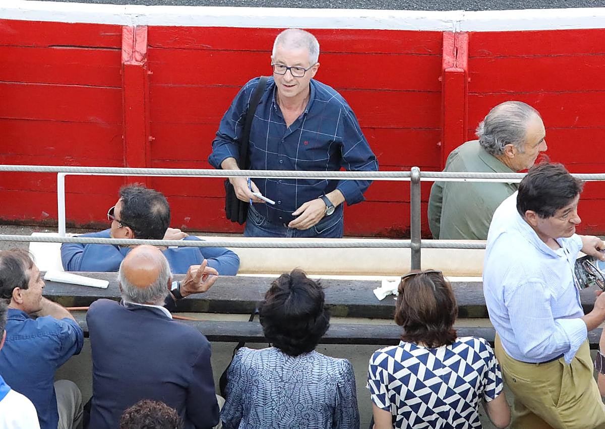 Imagen secundaria 1 - De famosos, famosetes y famosillos