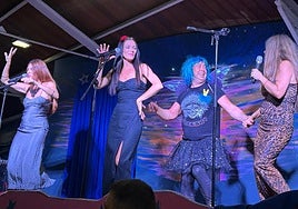 Las Ketchup revolucionan Pinpilinpauxa con su famoso 'Aserejé'.