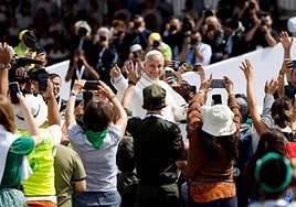 El Papa León XIV preside la misa en Tor Vergata.