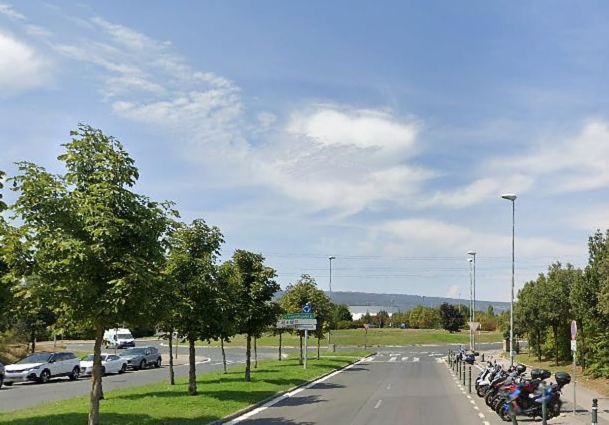 Rotonda de la calle Las Arenas con Zurrupitieta.