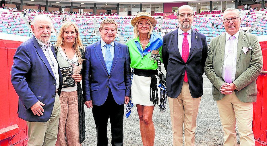 Andoni Rekagorri, Almudena Torres, Matías González, Alicia Martínez, Rafael Ferrer y Marcelino Gorbeña.
