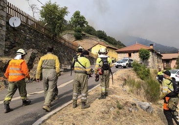El bonito mensaje de los bomberos vizcaínos al pueblo de Casasuertes, afectado por los incendios