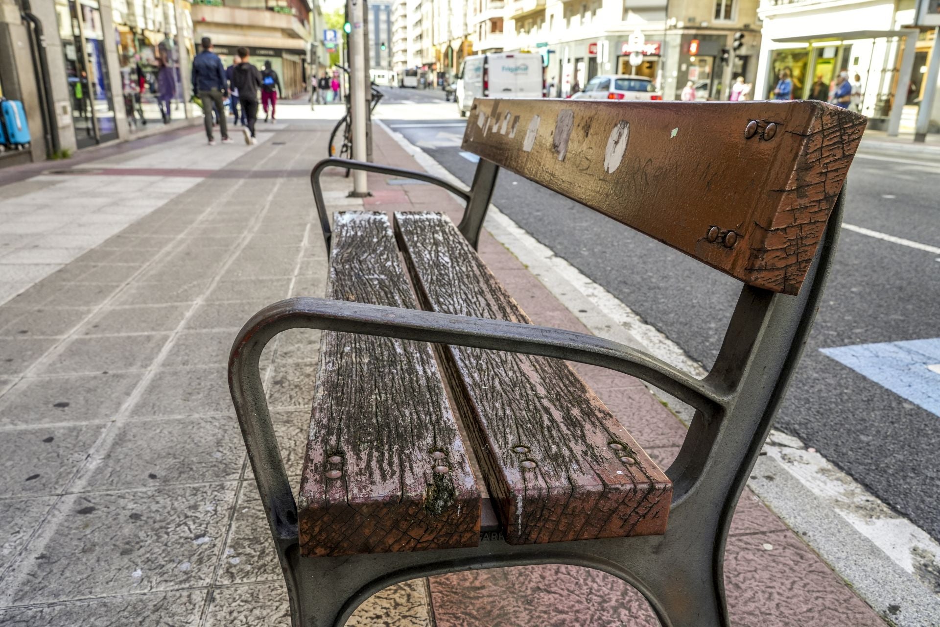 El mal estado de los bancos de Vitoria