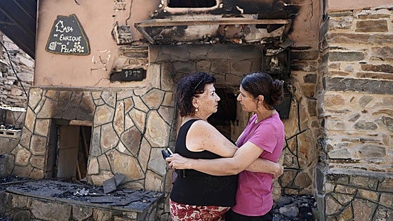 Ourense logra frenar las llamas trece días y 80.000 hectáreas arrasadas después