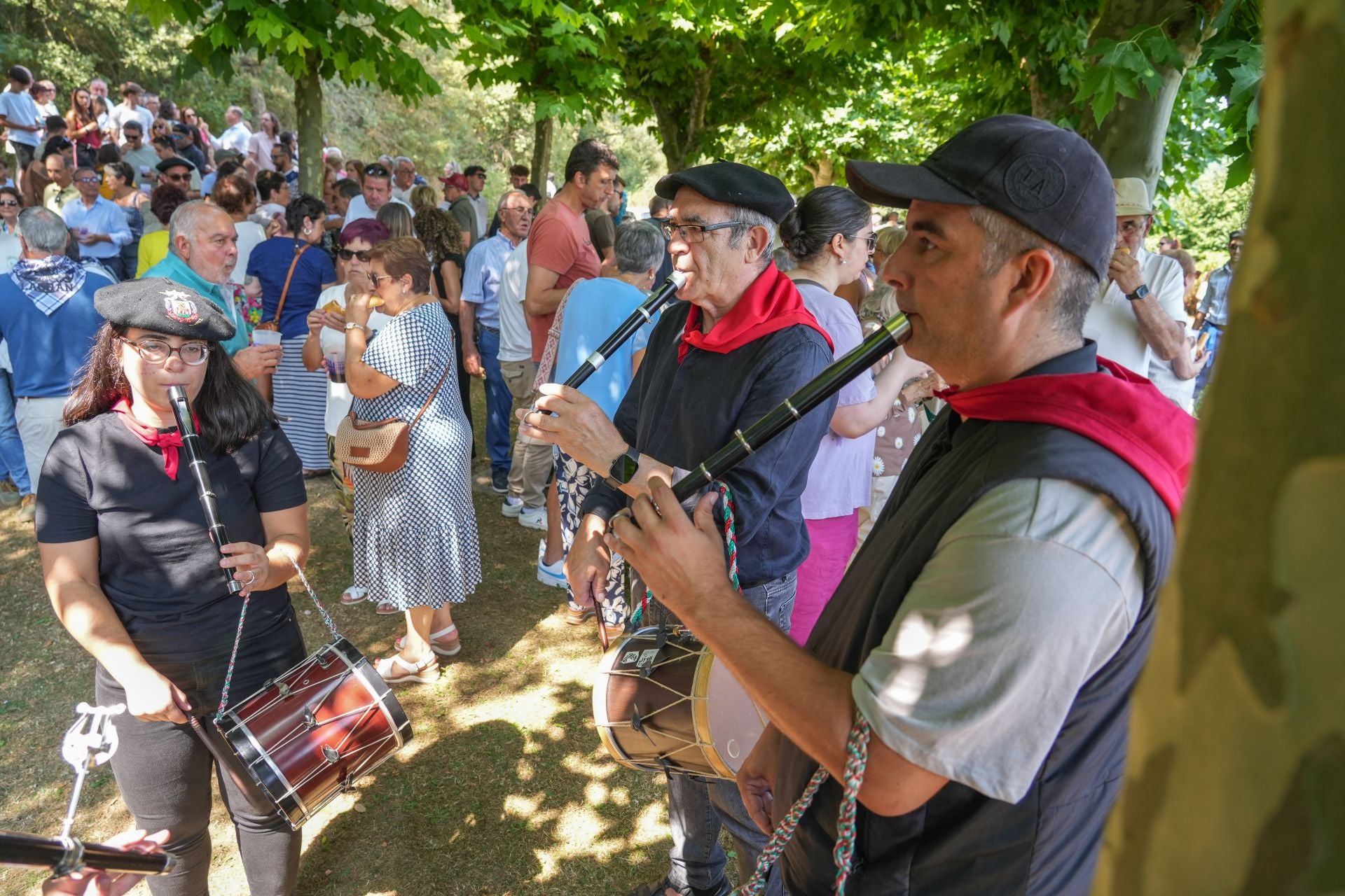 Romería a San Bartolomé en Lagrán