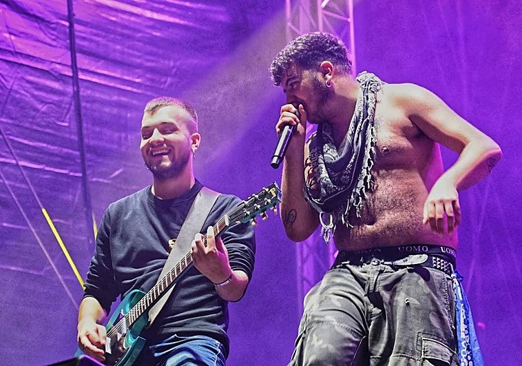 A Linaje les quedó grande el escenario de Abandoibarra