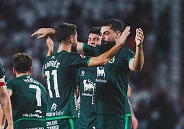 Villalibre sigue en racha: doblete saliendo desde el banquillo para darle la victoria al Racing