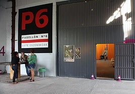 Entrada al Pabellón 6, en Bilbao.
