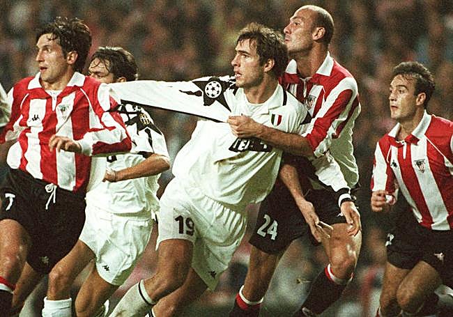 Dos empates ante la Juventus en el curso 1998-99 con Luis Fernández.