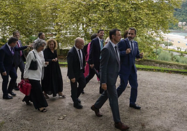 El tic del lehendakari, la reunión del comedor real y el piso de alquiler de Ubarretxena en Madrid