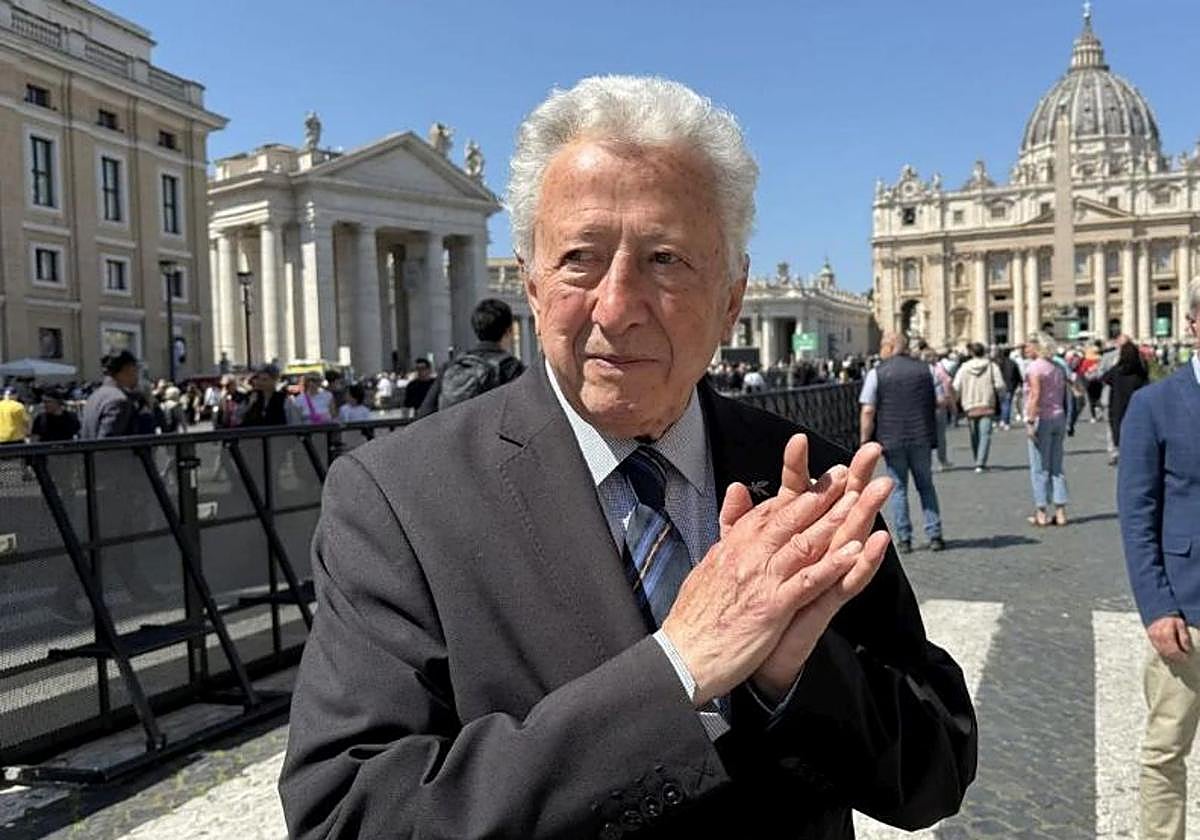 El periodista Antonio Pelayo, Premio Constantino Romero del FesTVal de Vitoria