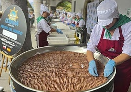 'Panderetazo' de anchoas en Laredo