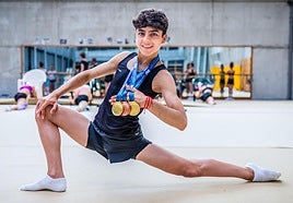 Un vasco de 15 años en la élite de la gimnasia rítmica