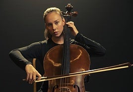 Ester Expósito es una chelista que se juega su destino durante una noche en 'El talento',