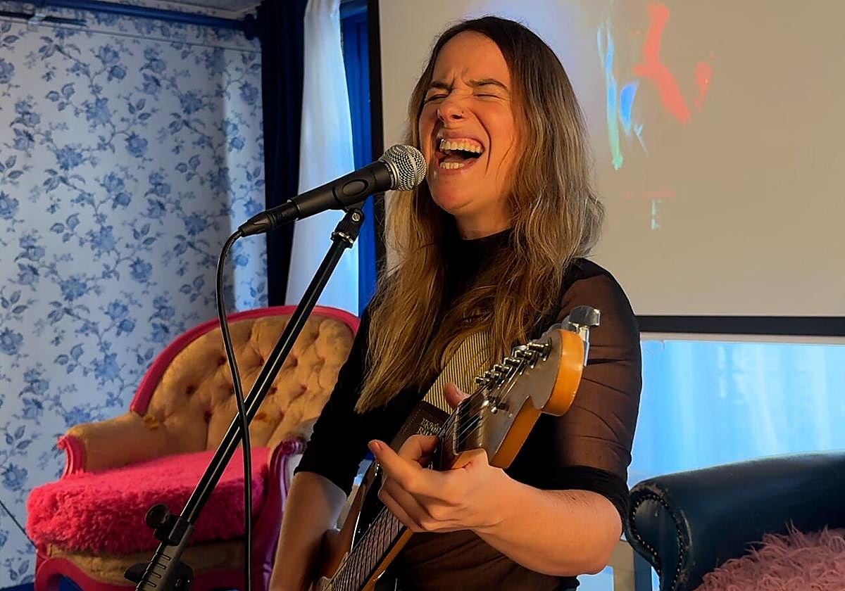 La iniciativa comenzará en Andra Mari de Etxano con la cantautora Olatz Salvador.