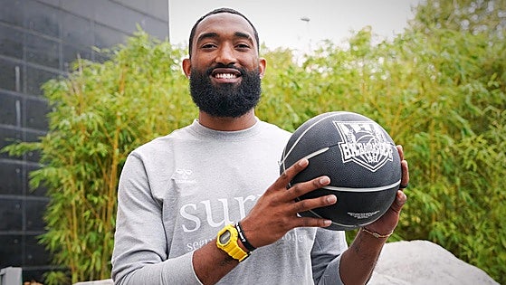 «Venir a Bilbao ha sido lo mejor para mi familia», afirma Darrun Hilliard, nueva estrella del Surne