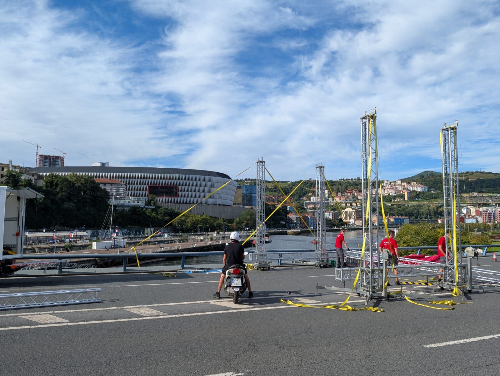 La Vuelta se deja sentir en las calles de Bilbao