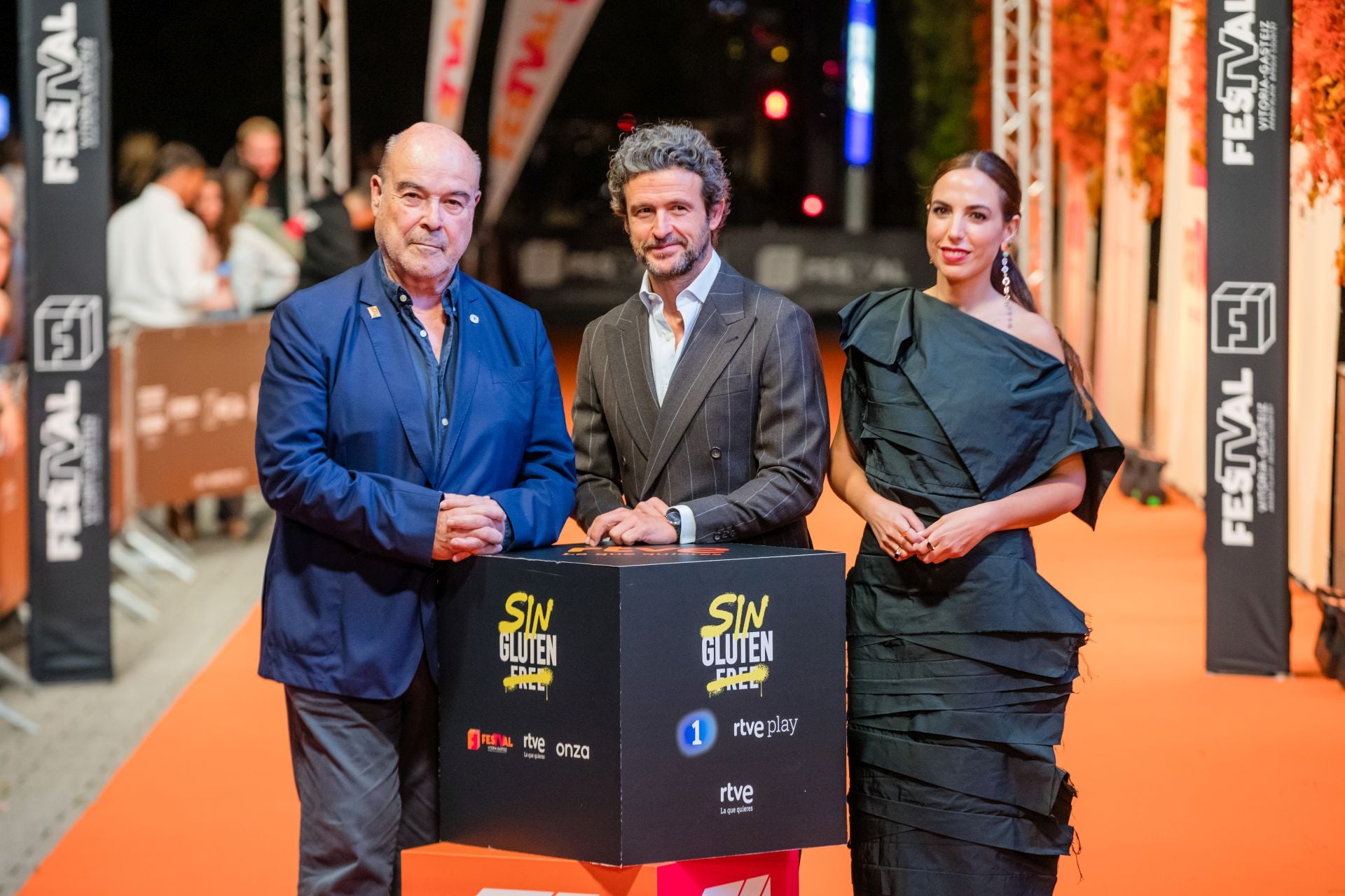 Las mejores imágenes de la alfombra naranja