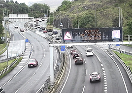 Una colisión múltiple provoca retenciones a primera hora en la A-8 a la altura de Muskiz