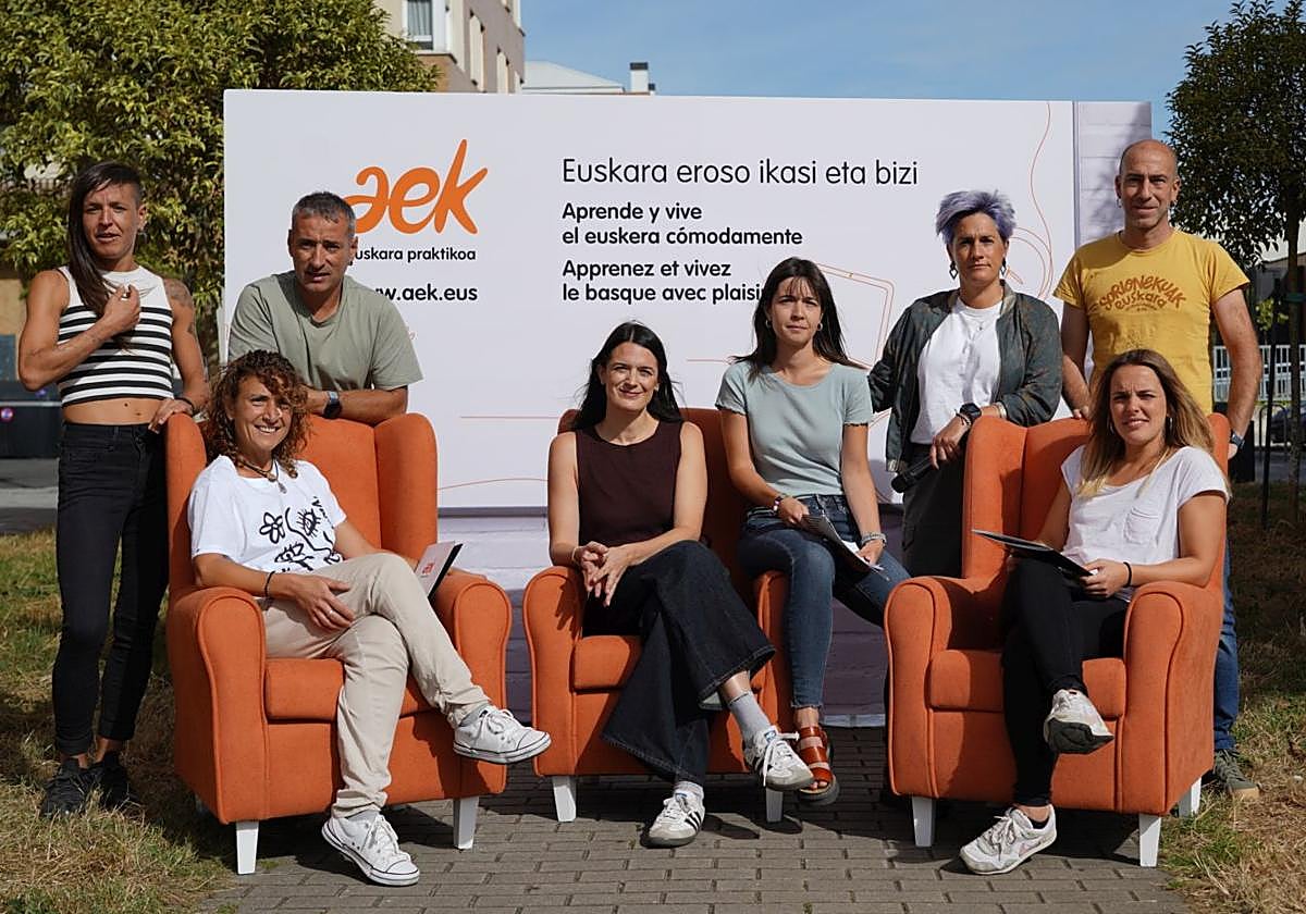 AEKko arduradunak, Gasteizko Zadorra AEK euskaltegian.