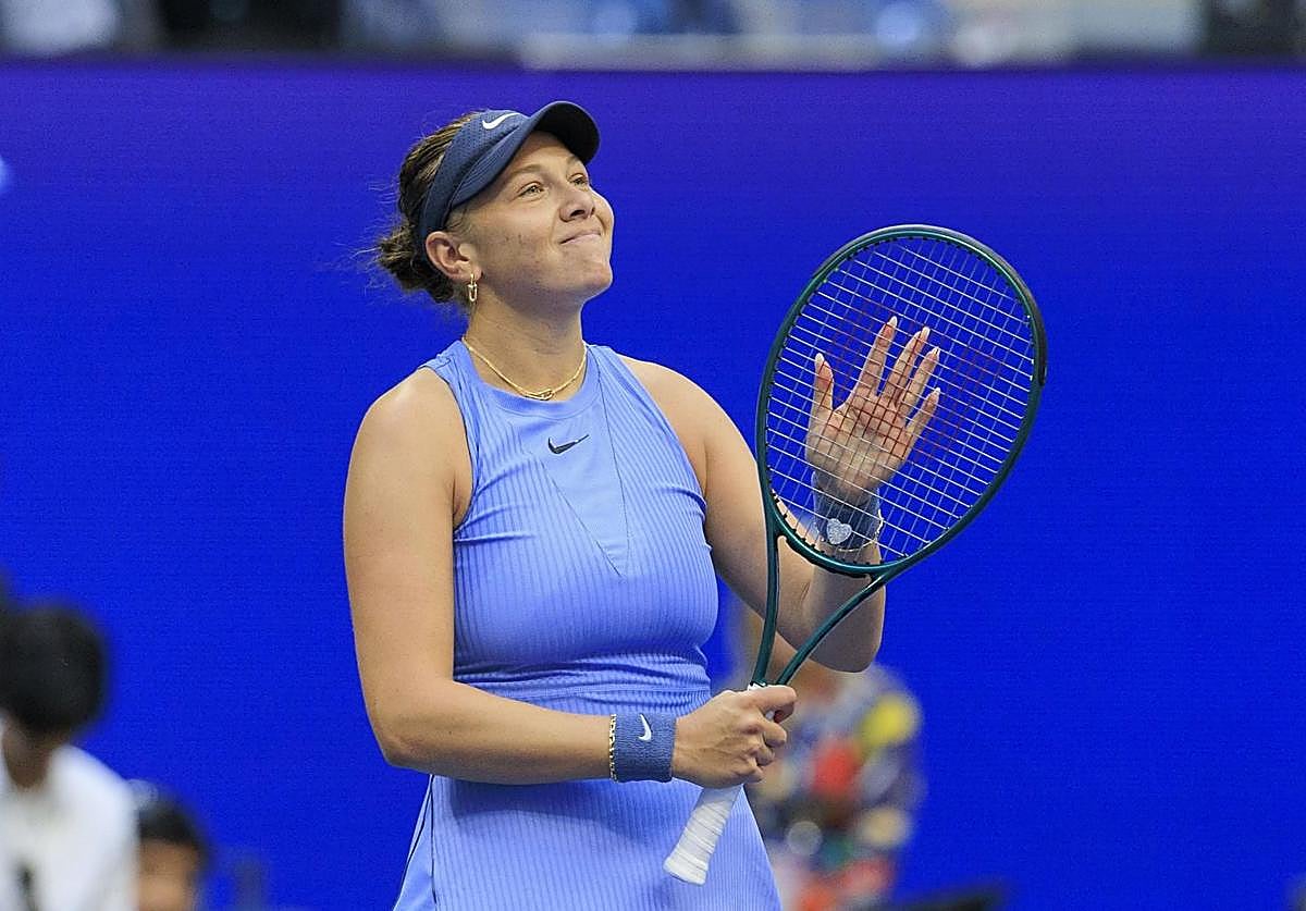 Anisimova sonríe en su partido de cuartos.