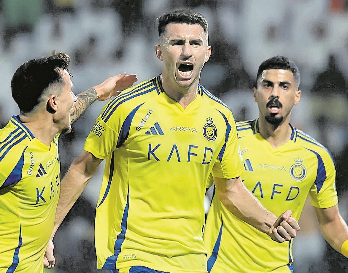 Laporte es todavía jugador del Al-Nassr