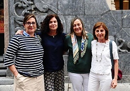 Mar Alonso, Amaia Aguirrezabal, Miren Uribe y Josebe Pérez de Loza.