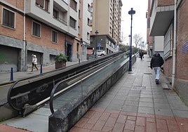 El mal funcionamiento de los accesos mecánicos ha sido una queja constante entre los vecinos.