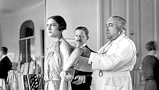 Poiret, el rey del diseño que acabó con el corsé
