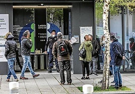 El paro ha registrado su mayor incremento mensual en agosto desde 2001.