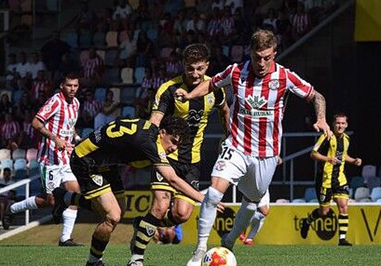 De la Sota: «Estoy muy contento porque se ha visto el Barakaldo que queremos»