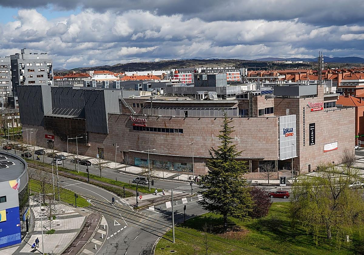 Lakua Centro fue puesto a la venta por Altamira en noviembre de 2023