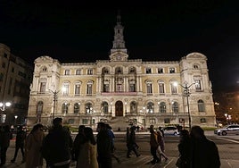 El Ararteko avisa al Consistorio de que su falta de transparencia provoca desconfianza en Bilbao