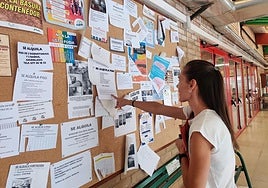 Muchos pisos ya están ocupados cuando los docentes van a llamar en busca de un lugar en el que residir todo el curso.