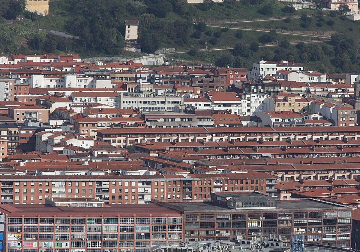 Vista de Bilbao desde el monte Kobetas.