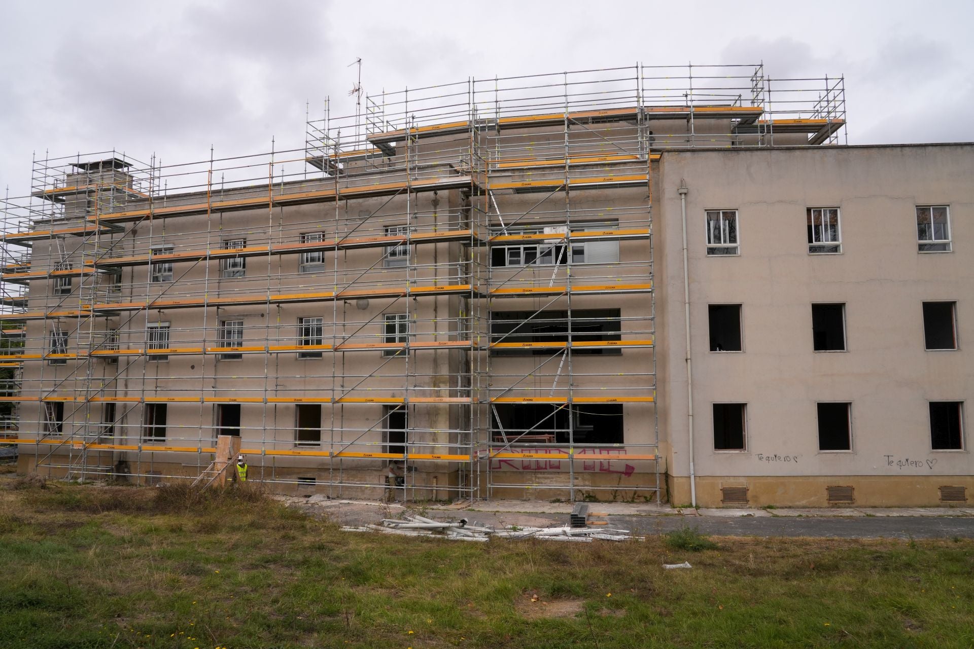 Las obras avanzan en el futuro centro de refugiados de Vitoria.
