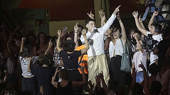 De los gaztetxes a los estadios: el bum de la música en euskera