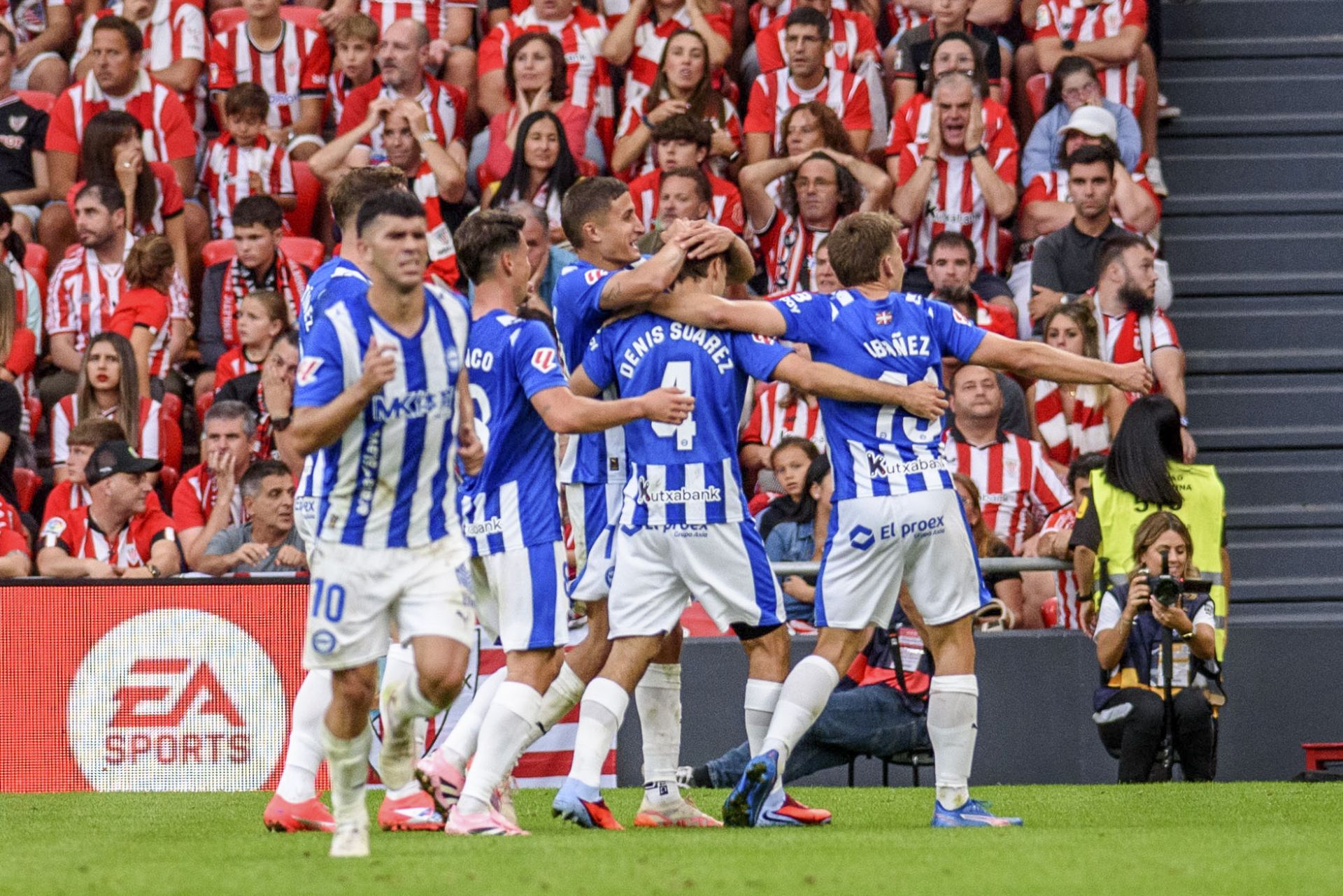 Las mejores imágenes del derbi entre Athletic y Alavés