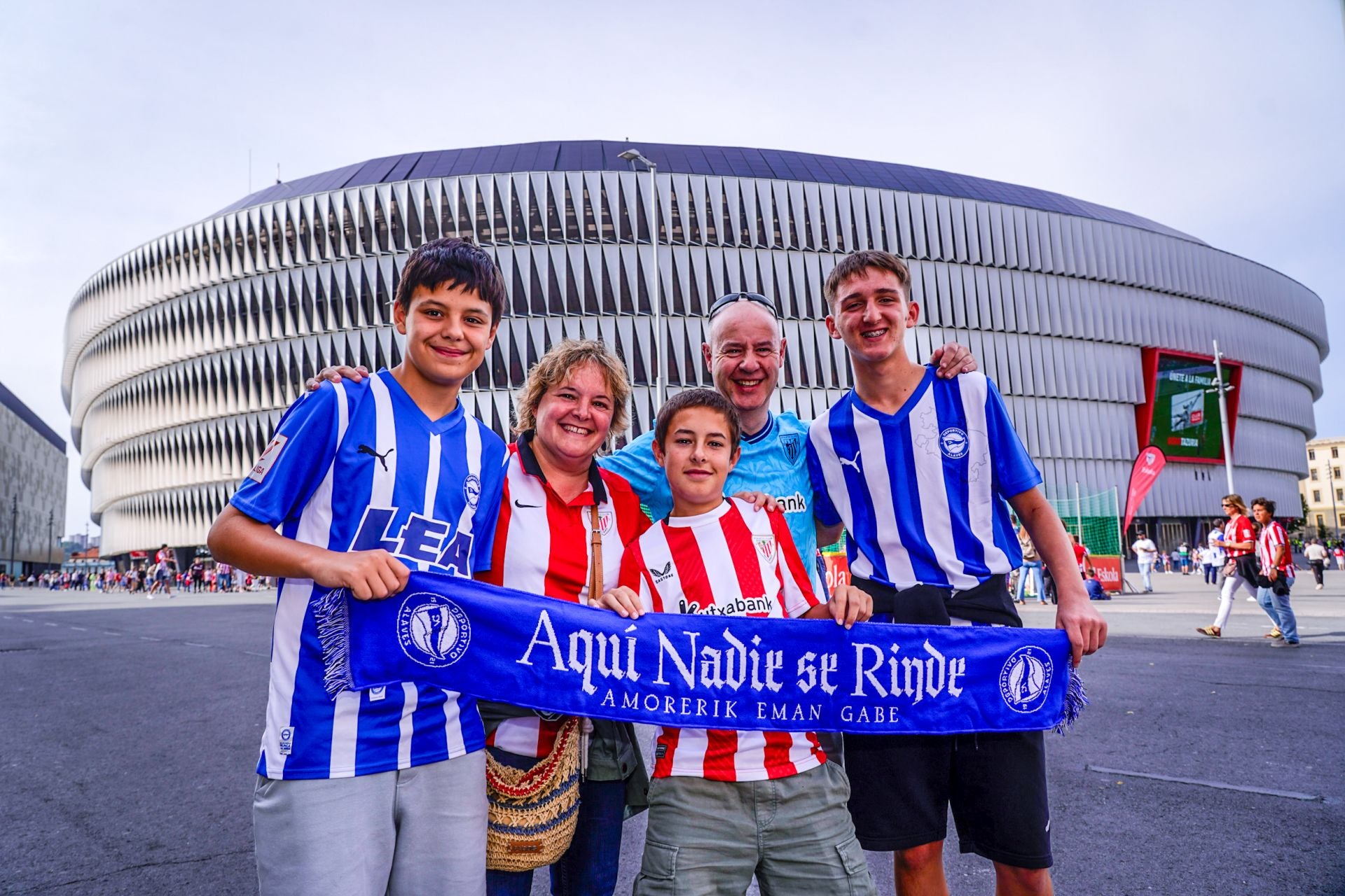 Las mejores imágenes del derbi entre Athletic y Alavés