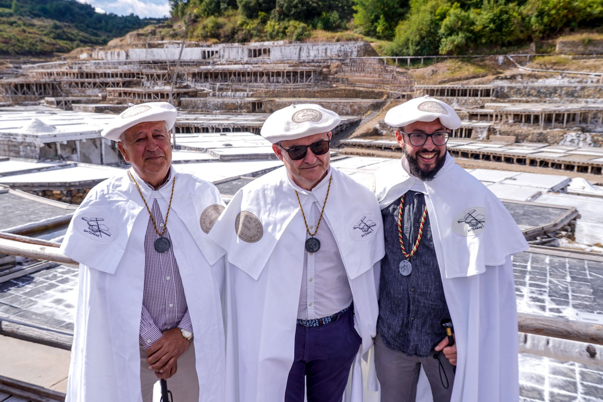 Salinas de Añana festeja el final de su cosecha