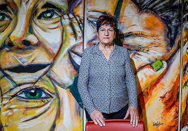 Arantxa Oiarbide en la sede de Afaraba en el barrio de Salburua.